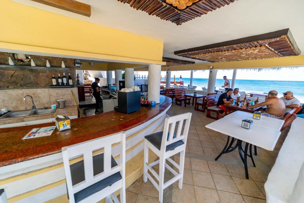 Kite Beach Oceanfront 1St Row Two Bedrooms And Patio Καμπαρέτε Εξωτερικό φωτογραφία